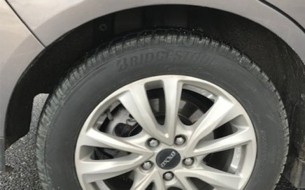 Bridgestone, Blizzak, LM005